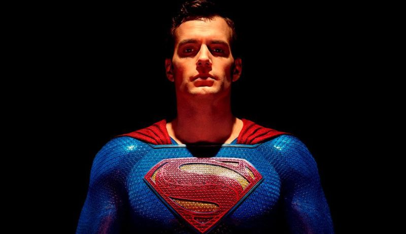 Henry Cavill Issues Strange Response to Superman News