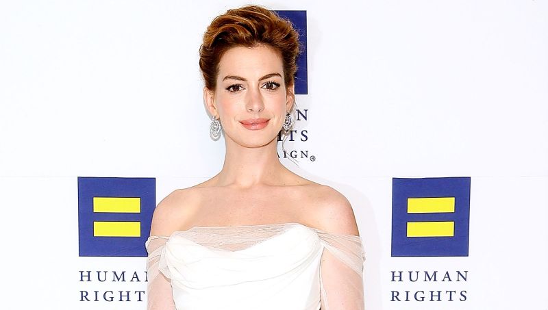 Anne Hathaway May Head Down Sesame Street for Warner Bros.