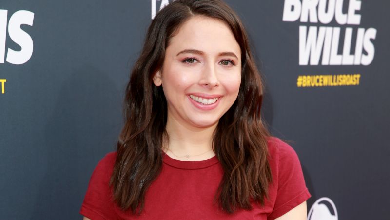 Hulu's Dollface Enlists Esther Povitsky For Co-Lead