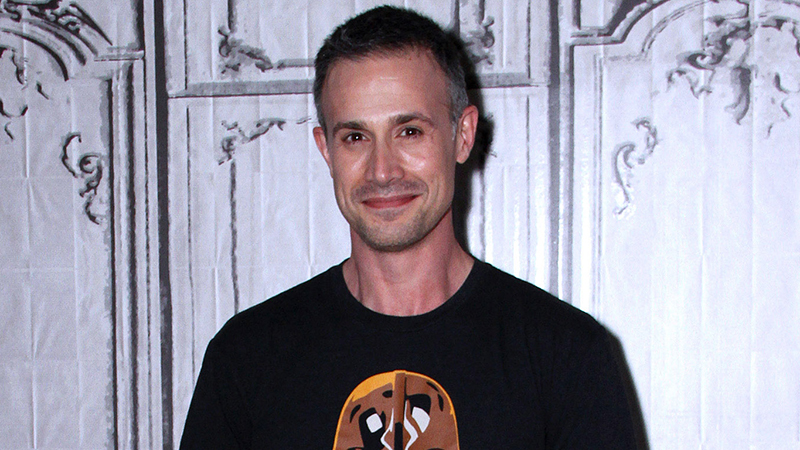 The CW's Nancy Drew Pilot Adds Freddie Prinze Jr. as Carson Drew