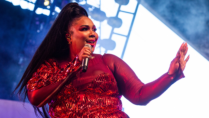 Breakout Star Lizzo Joins Cast of STXfilms' Hustlers