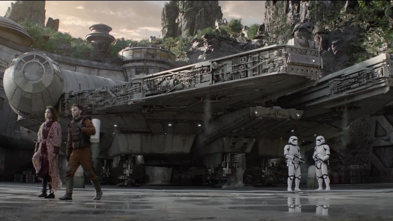 New Galaxy's Edge Promo for Walt Disney World Lands