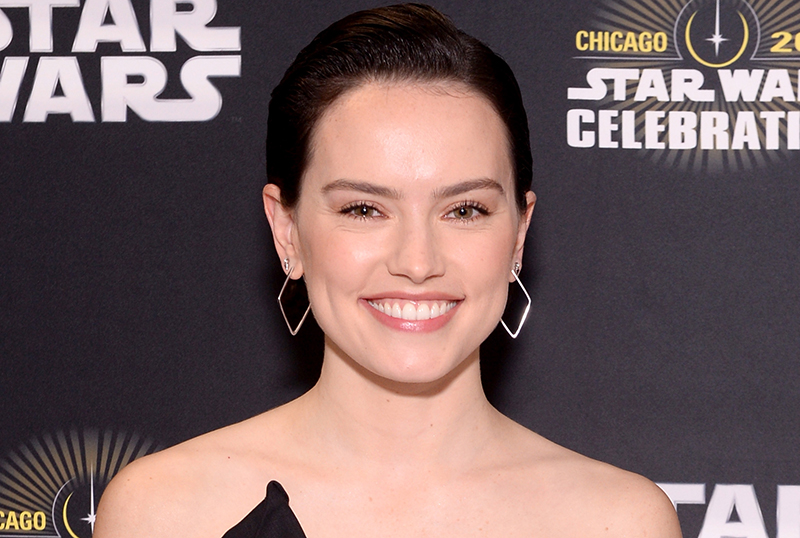 The Ice Beneath Her: Daisy Ridley in Talks to Star in STX Thriller