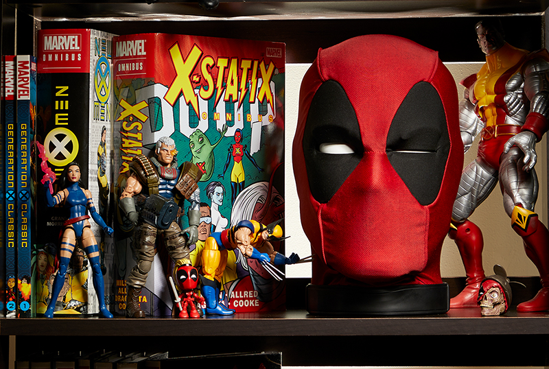 Hasbro Unveils Marvel Legends Deadpool’s Premium Interactive Head