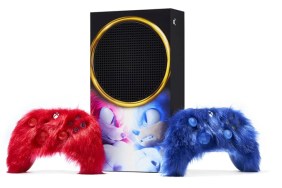 Xbox Reveals Repulsive, Hairy Sonic Controllers