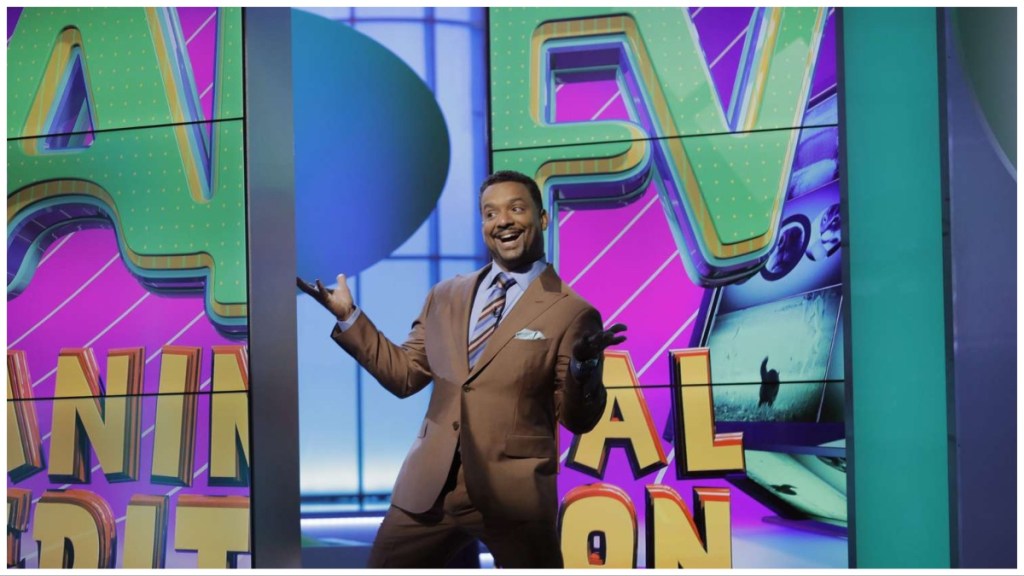 America's Funniest Home Videos: Animal Edition Season 2 streaming