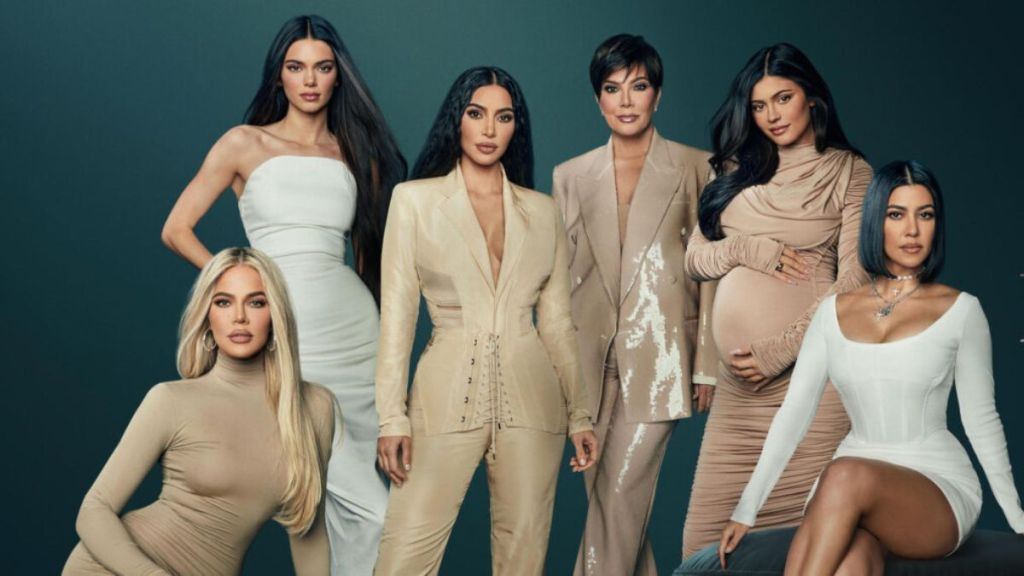 Keeping Up with the Kardashians Season 2 Streaming