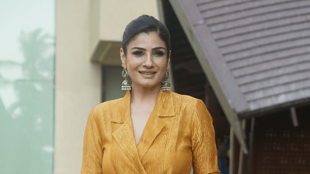 Raveena Tandon Wants to Star in Andaz Apna Apna 2