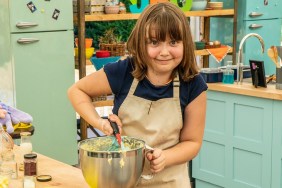 Junior Bake Off Season 1 Streaming: Watch & Stream Online via Netflix