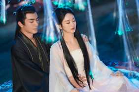 Lin Gengxin and Zhao Liying meditate