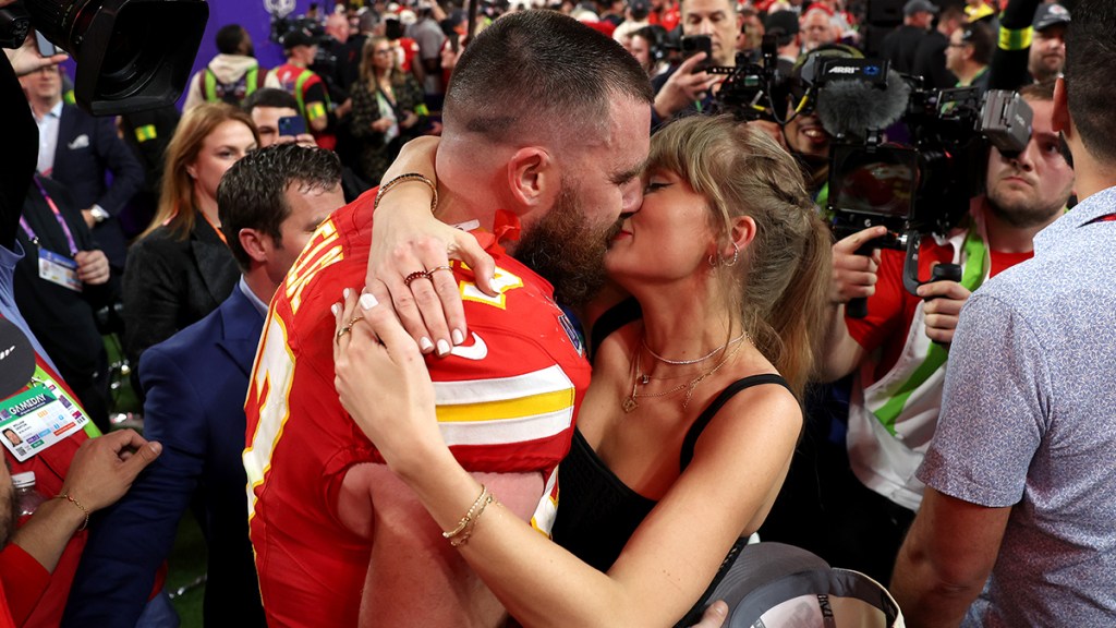 taylor swift travis kelce song