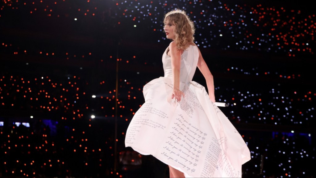 Taylor Swift Madrid mysterious figure