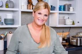 Trisha's Southern Kitchen Season 13 Streaming: Watch & Stream Online via HBO Max