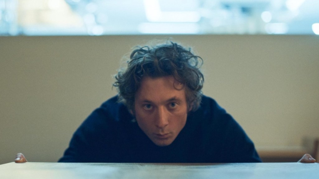 Jeremy Allen White in The Bear.