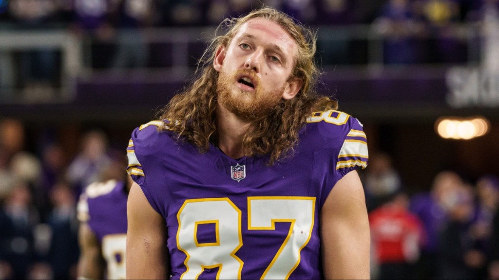 TJ Hockenson injury return Vikings