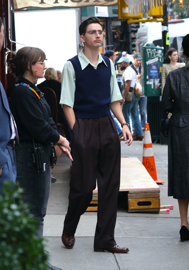 Timothée Chalamet’s Marty Supreme Look Revealed in New Set Photos