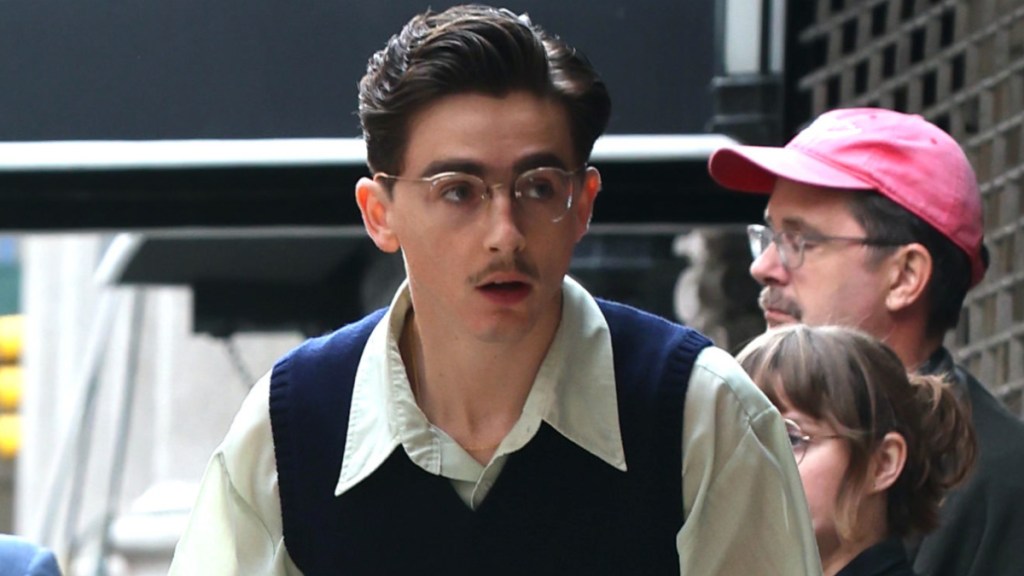 Timothée Chalamet’s Marty Supreme Look Revealed in New Set Photos