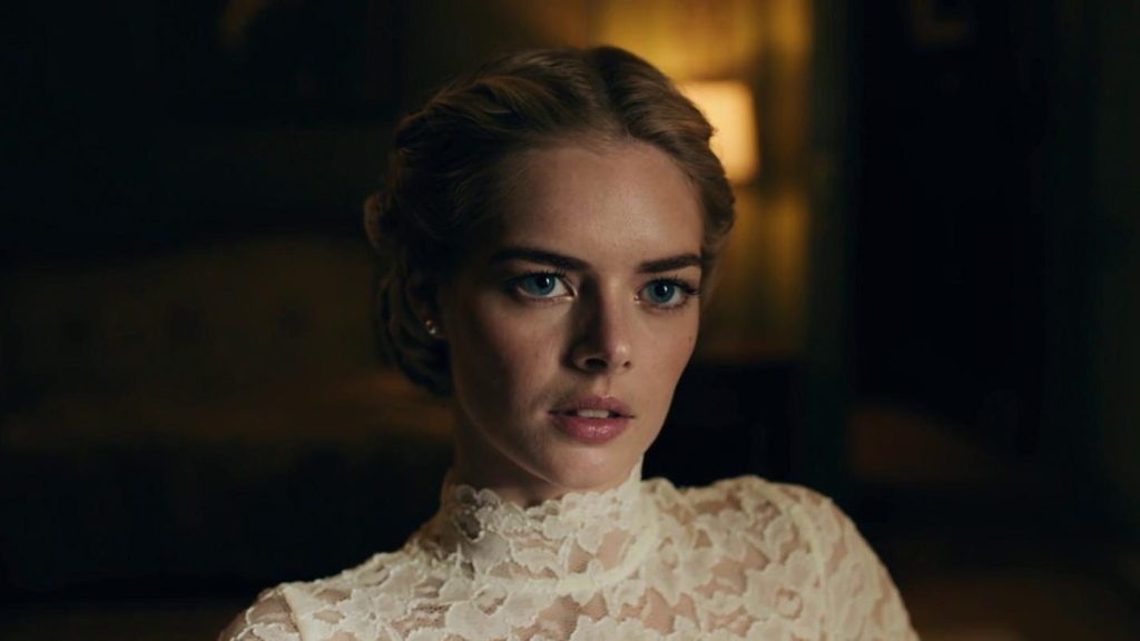 Samara Weaving, Kyle Gallner & More Join Romantic Thriller Carolina Caroline