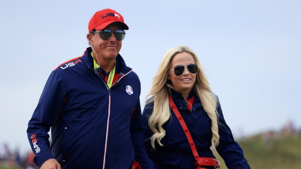 Who Is Phil Mickelson's Wife? Amy's Kids & Relationship History