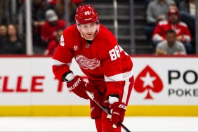 Red Wings' Patrick Kane Out of Islanders Game Due to Upper Body Injury