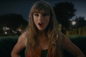 Taylor Swift Sings With Kids In New TikTok at Children Hospital