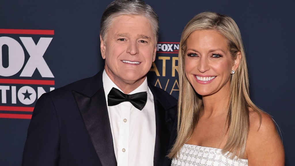 Yes, Sean Hannity & Ainsley Earhardt Are Engaged