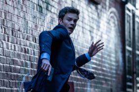 Jack Quaid Doesn't Feel Pain in Novocaine Trailer