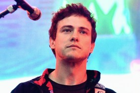 Andrew VanWyngarden Net Worth 2025: How Much Money Does He Make?