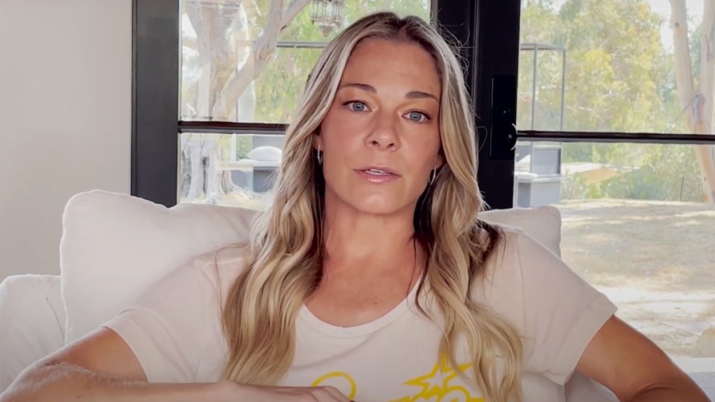 LeAnn Rimes Net Worth 2025: How Much Money Does She Make?