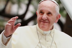 Pope Francis Death: King Charles, JD Vance & More Pay Tribute