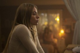 Sydney Sweeney Shows Off Her Ringless Finger Amid Jonathan Davino Split