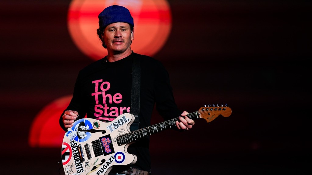 Tom DeLonge Net Worth 2025: How Much Money Does He Make?