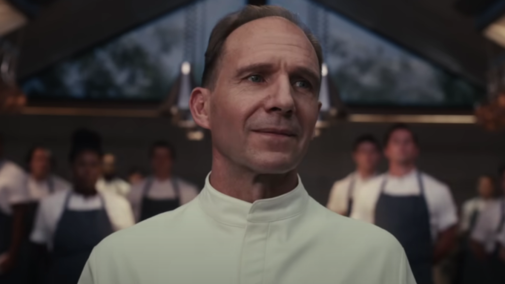 Ralph Fiennes Surprises Fan With Body Transformation