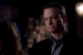 Who Is Gary Sinise's Wife? Moira Harris' Job & Kids