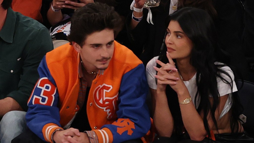 timothee chalaemt kylie jenner knicks game