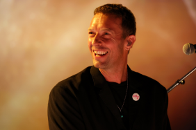 Chris Martin Dakota Johnson