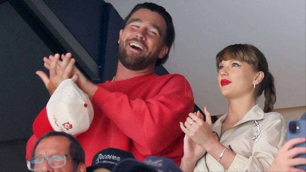 ‘Travis Kelce Merch’ Trend Explained as Taylor Swift’s BF Heads to Gym