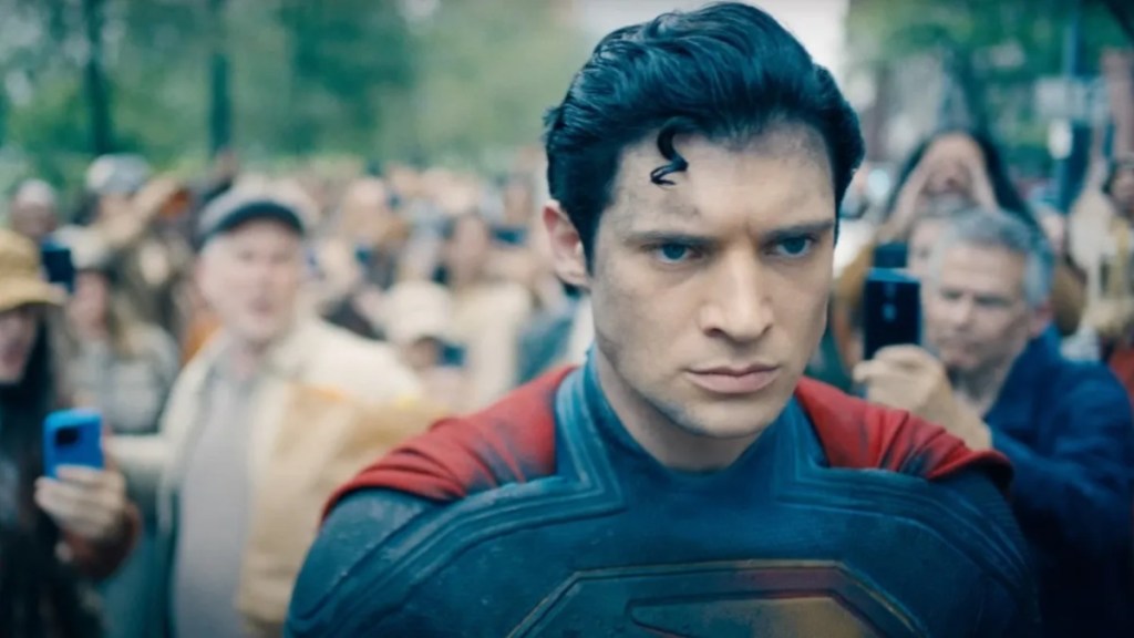 SnyderCut Subreddit Reacts to James Gunn’s ‘Review Bomb’ Threat Response