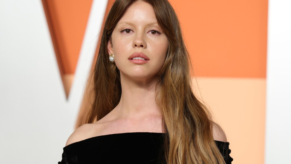 Star Wars: Mia Goth Nabs Starfighter Role Mikey Madison Turned Down