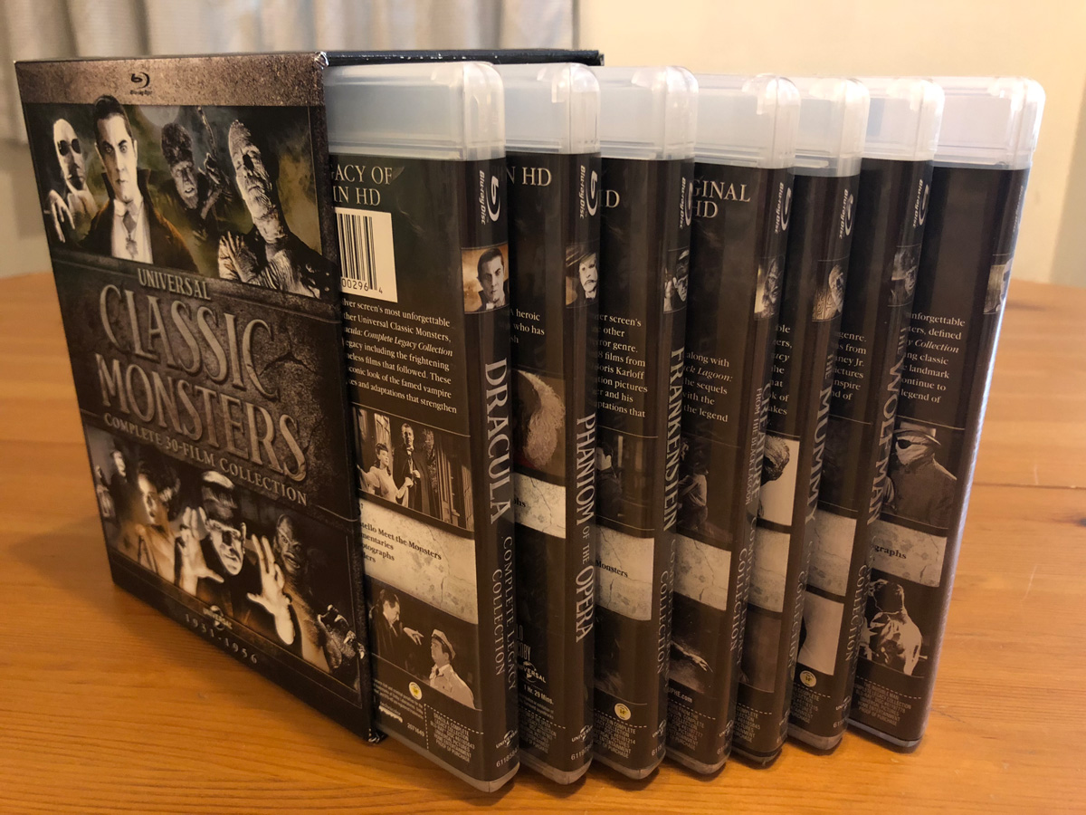 Universal Classic Monsters: Complete 30-Film Collection