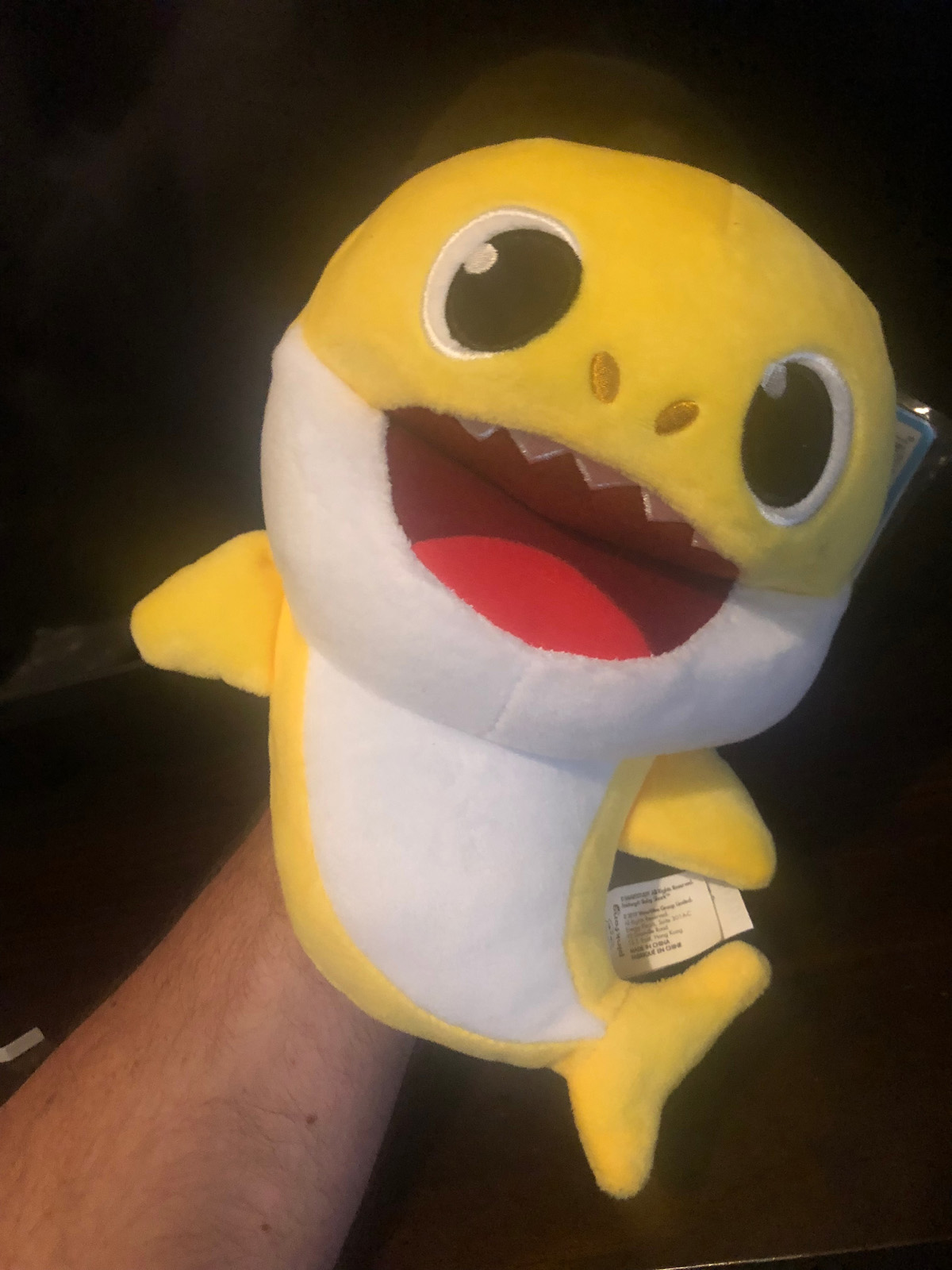 WowWee Pinkfong Baby Shark Official Song Puppet