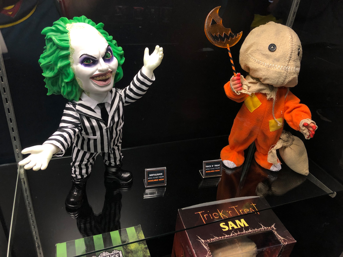 Mezco Toy Fair 2019 Reveal Gallery