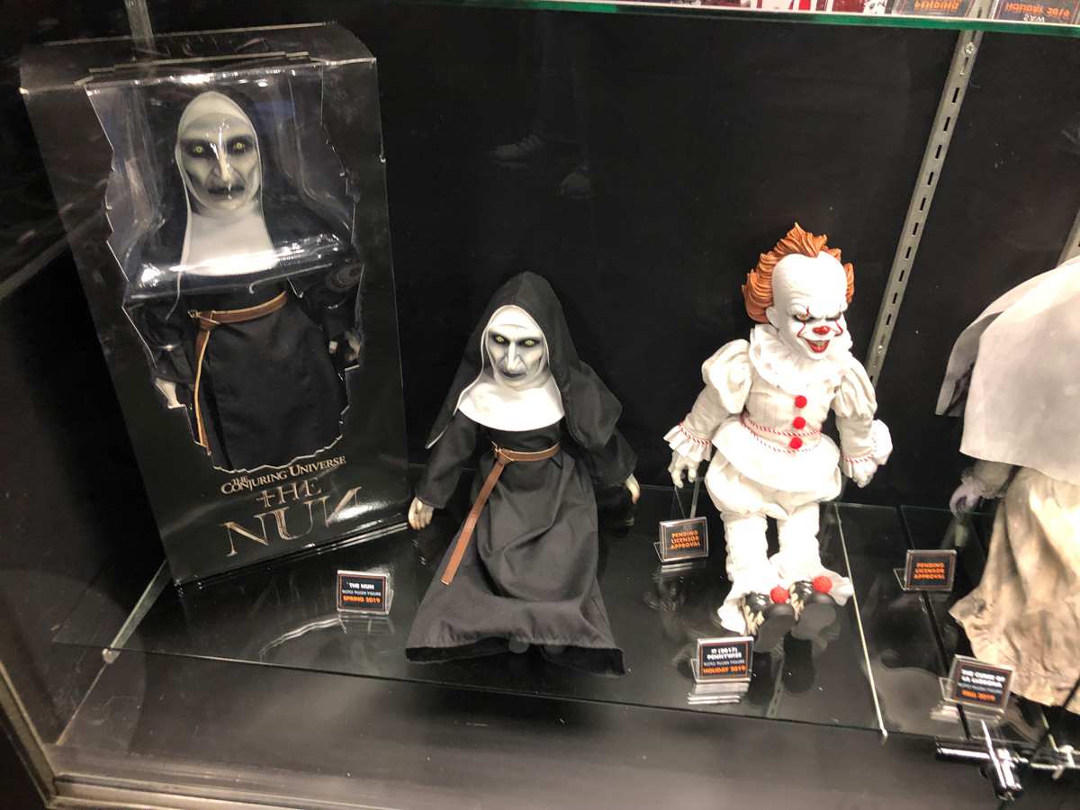 Mezco Toy Fair 2019 Reveal Gallery