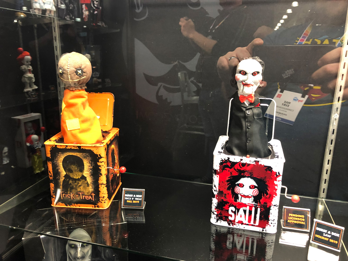 Mezco Toy Fair 2019 Reveal Gallery